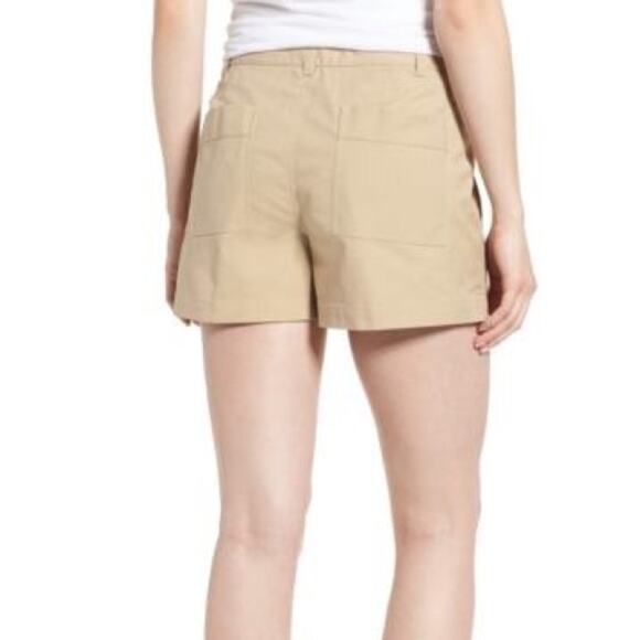 Nordstrom Signature Shorts Patch Pocket Beige - Picture 3 of 5